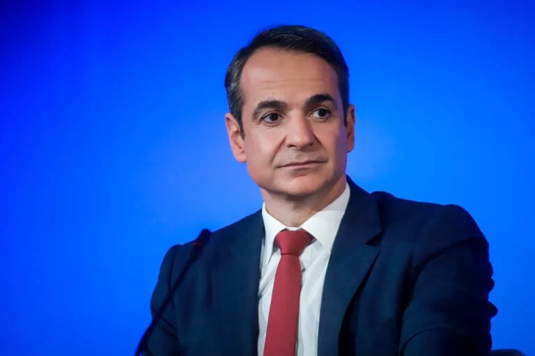Μητσοτάκης: «Eκβιαζόμενος πρωθυπουργός που κάνει κακό στη χώρα ο Τσίπρας» (βίντεο)